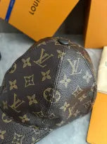 Black grey and brown black Caps Lv